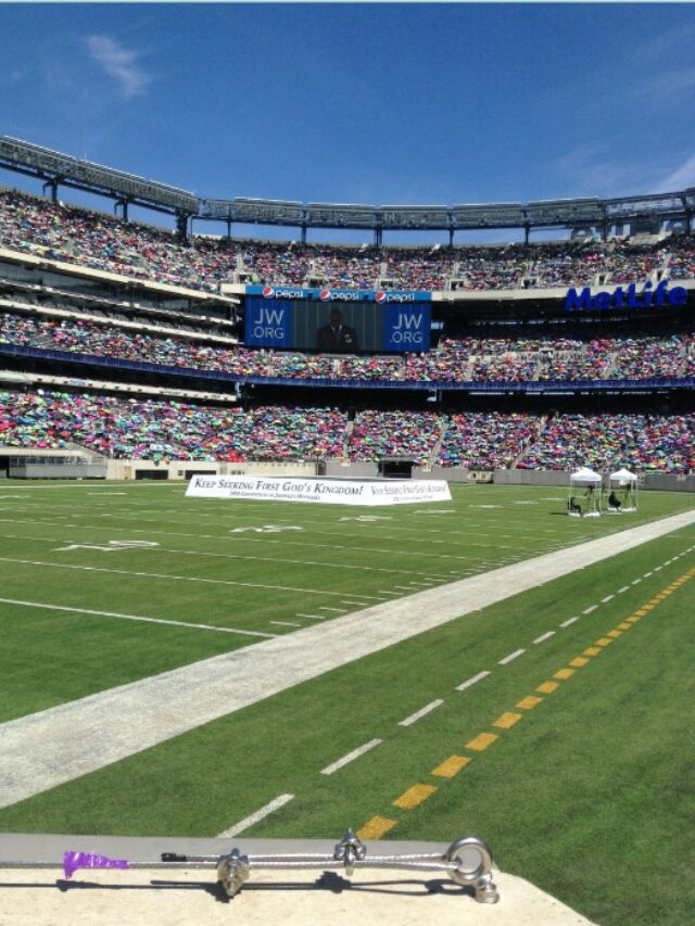 Estadios de la NFL se convierten en refugios de emergencia: ¡Descubre cuáles!
