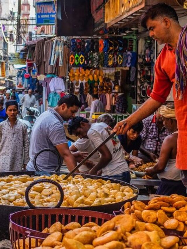 10 Famous Local Street Foods of Meerut
